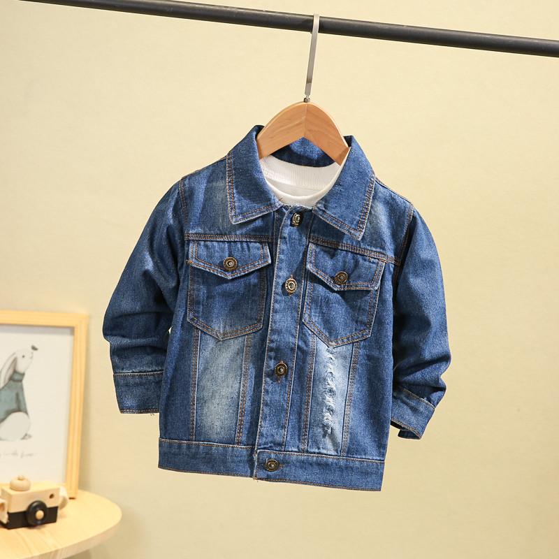 Baby / Toddler Boy Letter Print Trendy Denim Jacket